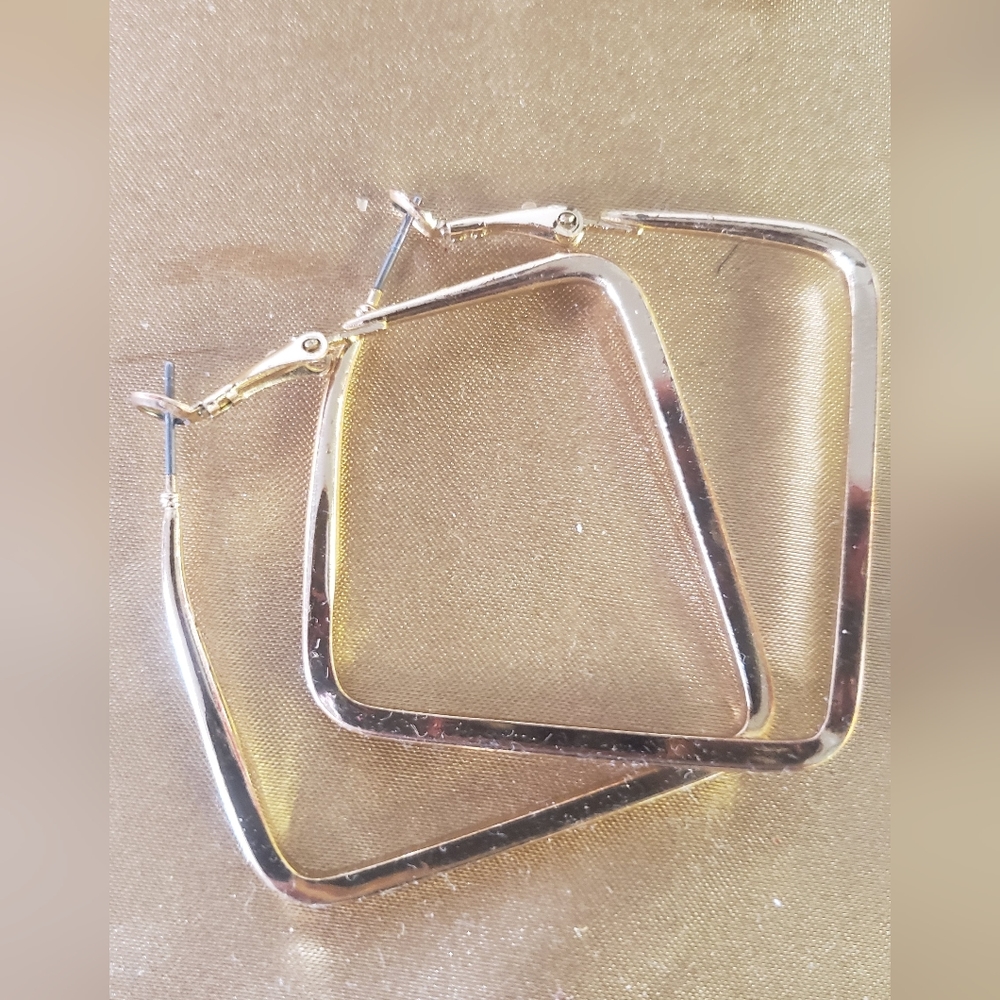 Lucy Gashion Jewelry Earing